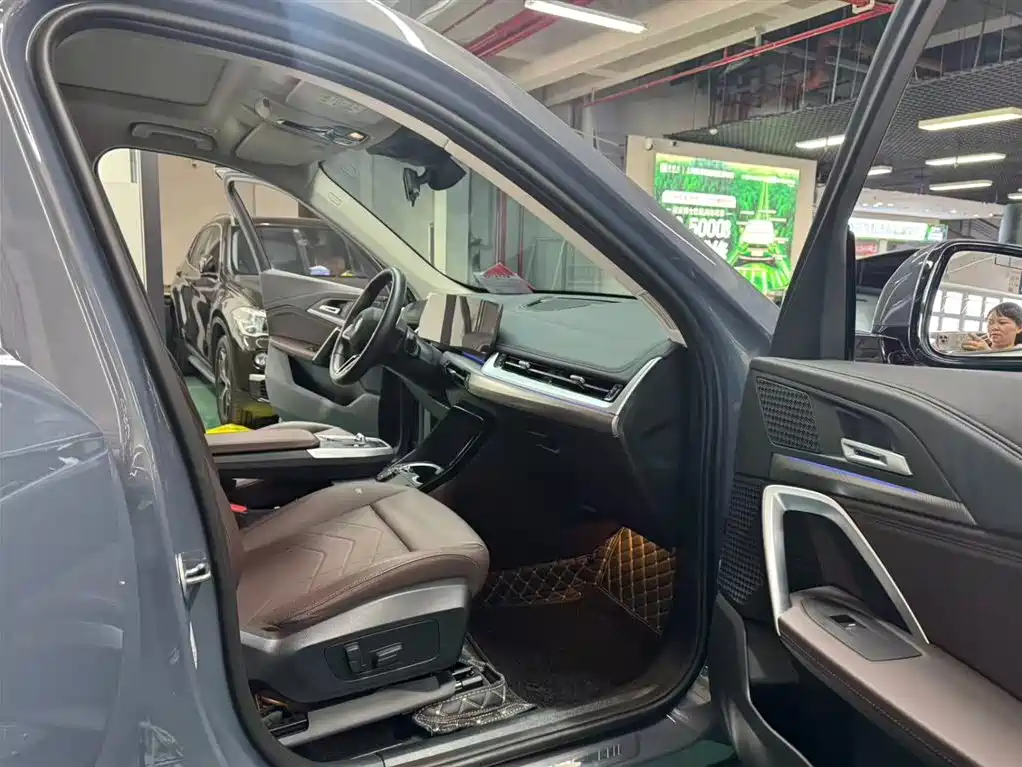 BMW BMW X1 2023 sDrive25Li M Sport Package 2024 - thumbnail 7