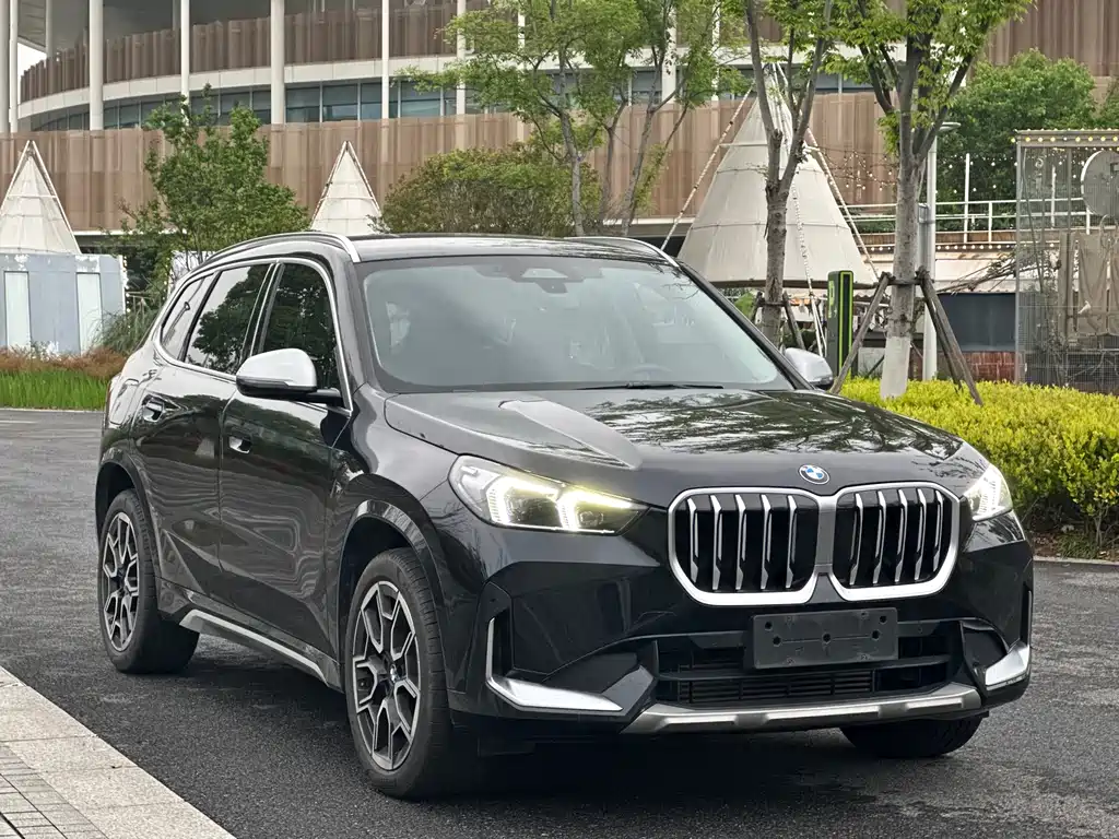 BMW BMW X1 2023 sDrive25Li M Sport Package 2023 - thumbnail 3
