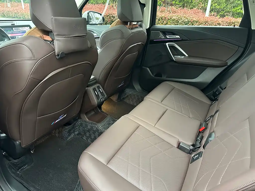 BMW BMW X1 2023 sDrive25Li M Sport Package 2023 - thumbnail 9