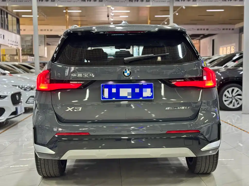 BMW BMW X1 2023 sDrive25Li X Design Package 2023 - thumbnail 6