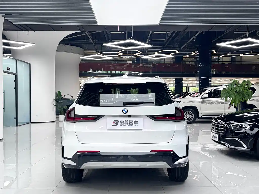 BMW BMW X1 sDrive25Li X Design Package 2023 - thumbnail 18