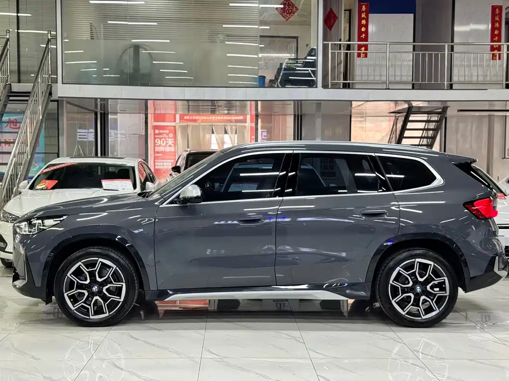 BMW BMW X1 2023 sDrive25Li X Design Package 2023 - thumbnail 9