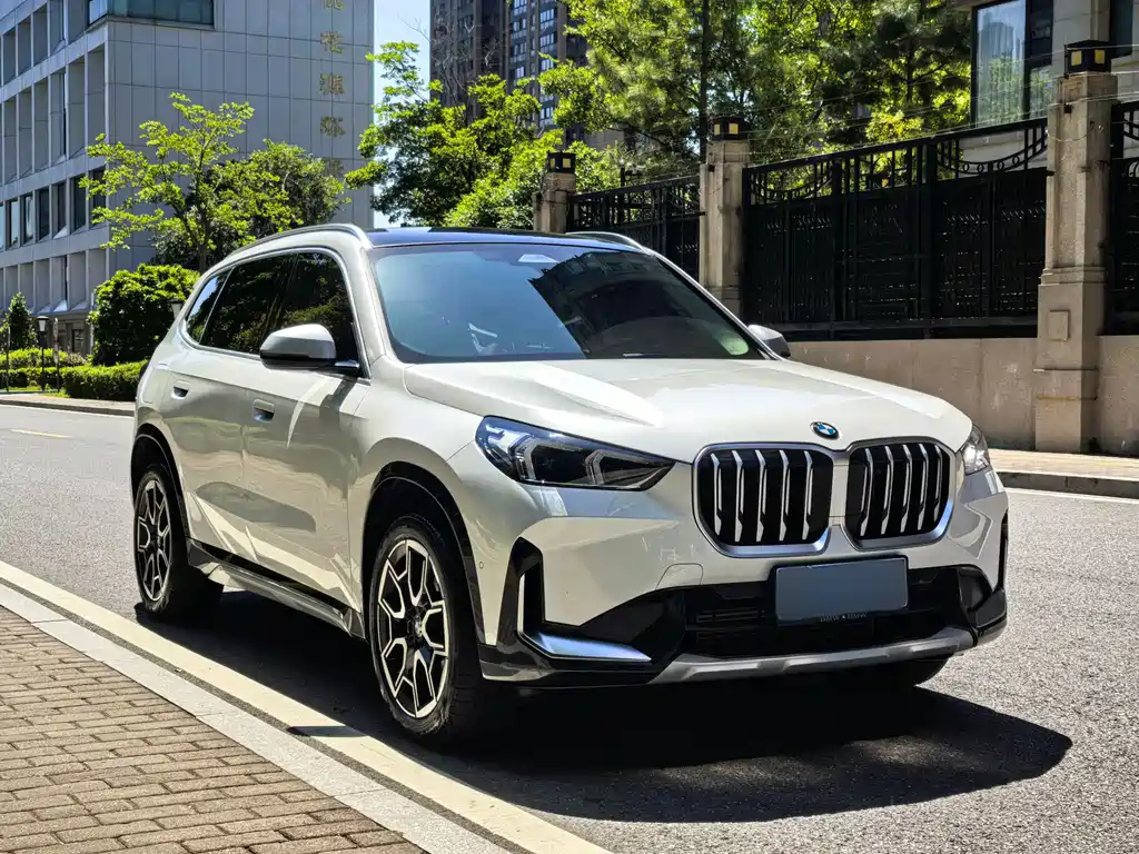 BMW BMW X1 2023 sDrive25Li X Design Package 2023 - thumbnail 3