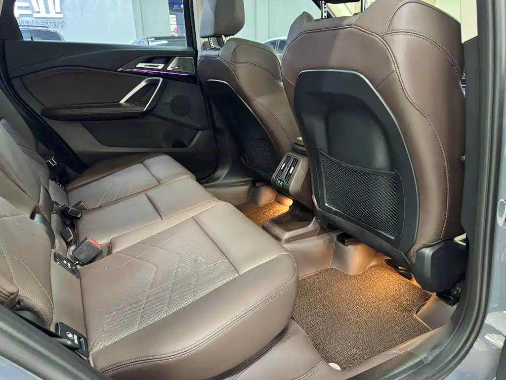 BMW BMW X1 2023 sDrive25Li X Design Package 2023 - thumbnail 13