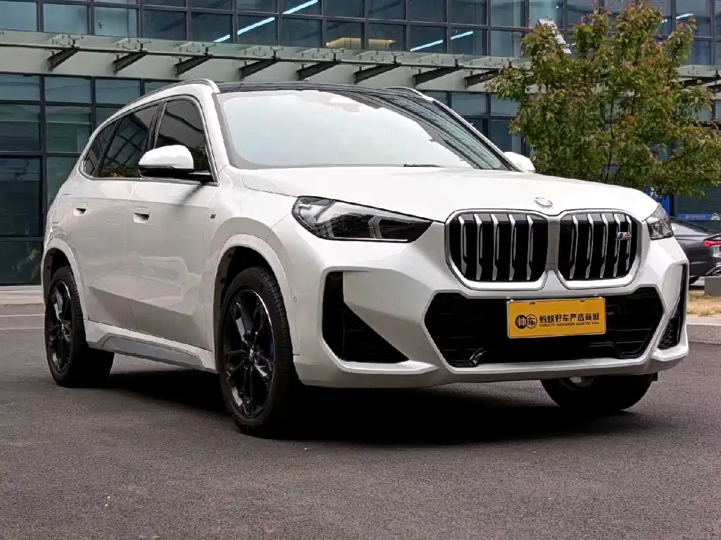 BMW BMW X1 2023 sDrive25Li M Sport Package 2023 - thumbnail 3