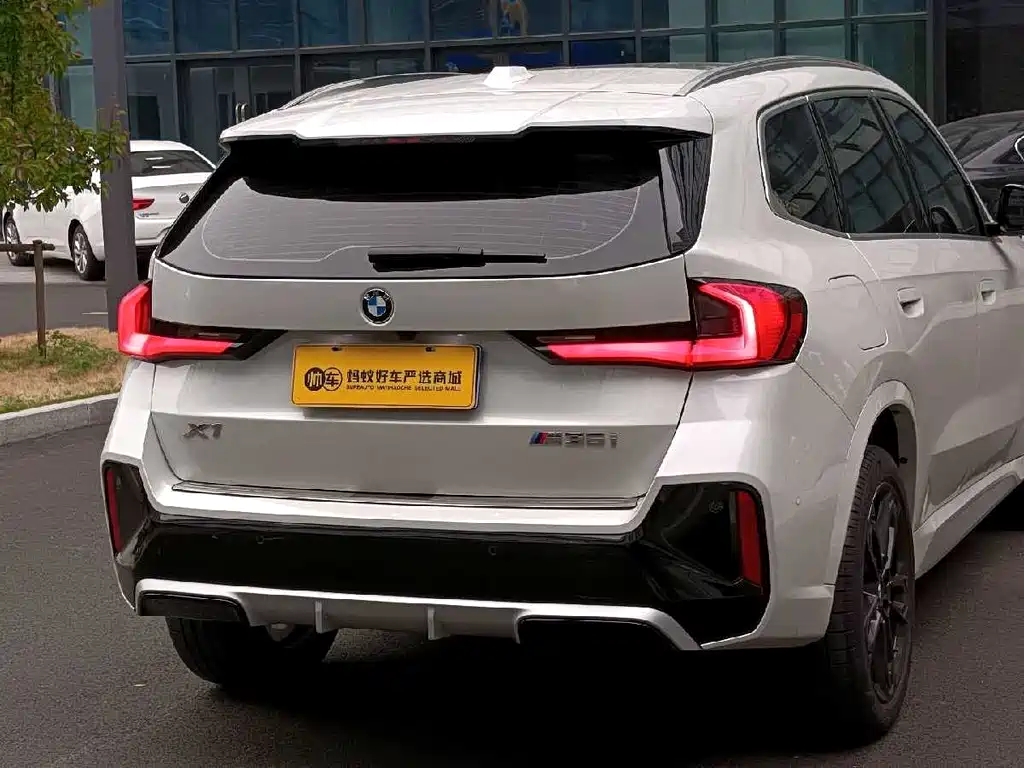 BMW BMW X1 2023 sDrive25Li M Sport Package 2023 - thumbnail 5