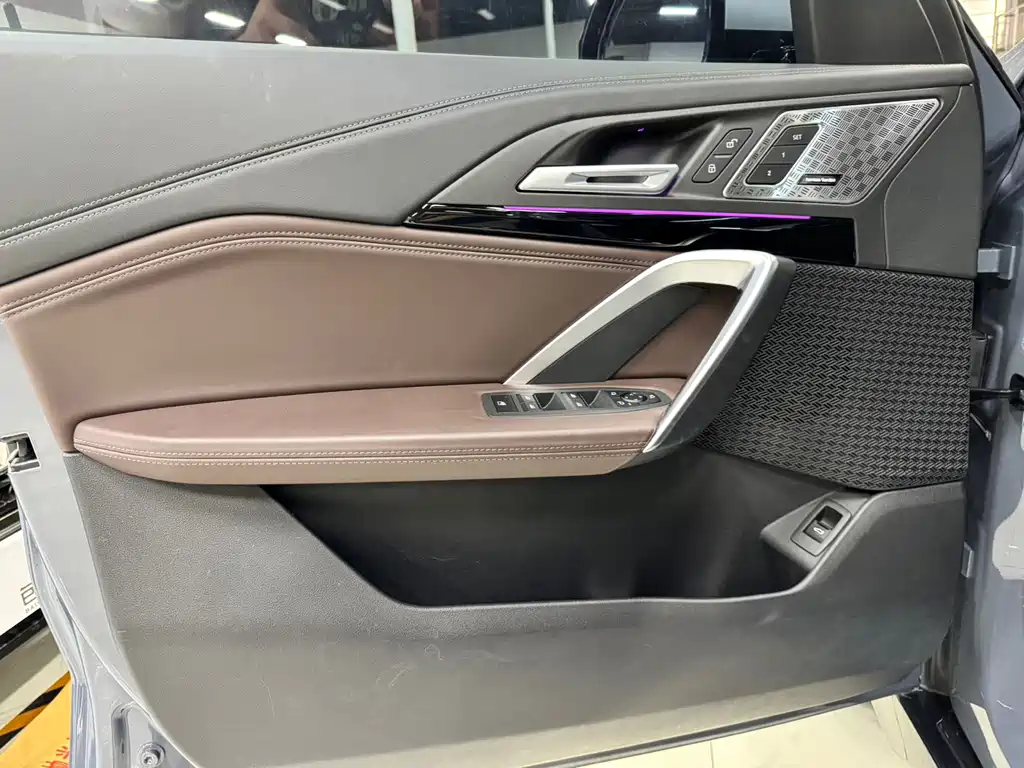 BMW BMW X1 2023 sDrive25Li X Design Package 2023 - thumbnail 23