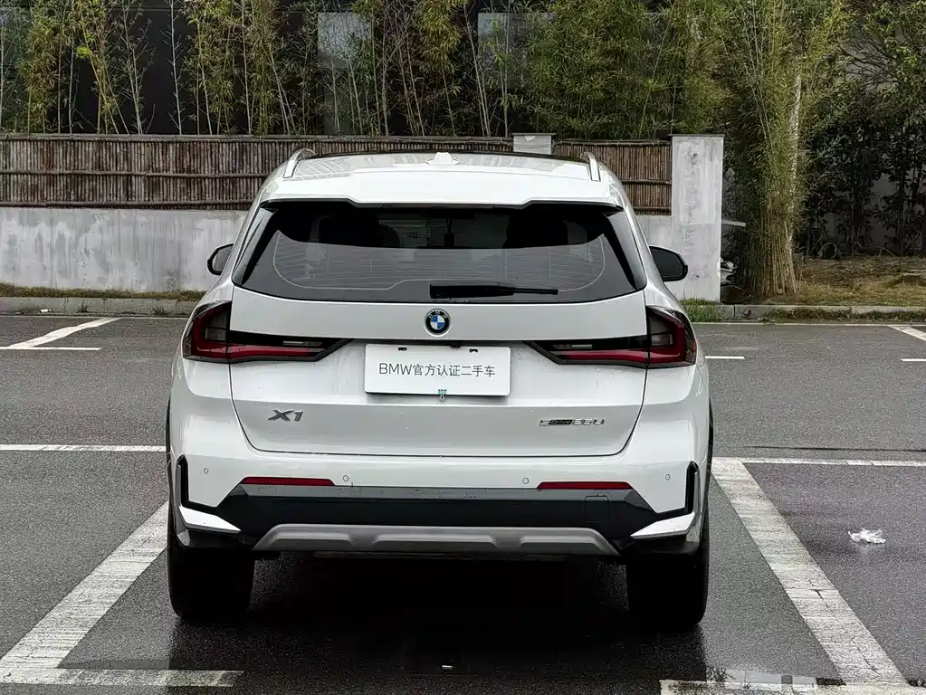 BMW BMW X1 2023 sDrive25Li X Design Package 2024 - thumbnail 9