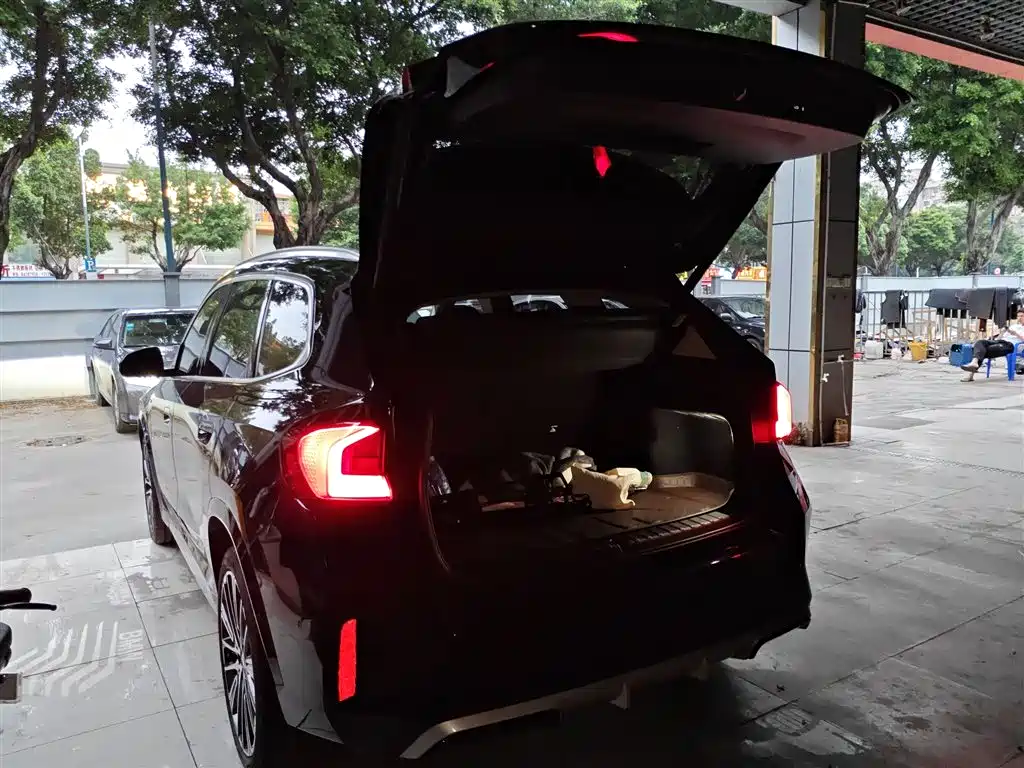 BMW BMW X1 2023 xDrive25Li M Sport Package 2023 - thumbnail 9