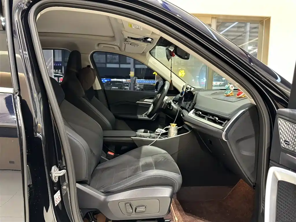 BMW BMW X1 2023 xDrive25Li M Sport Package 2023 - thumbnail 12