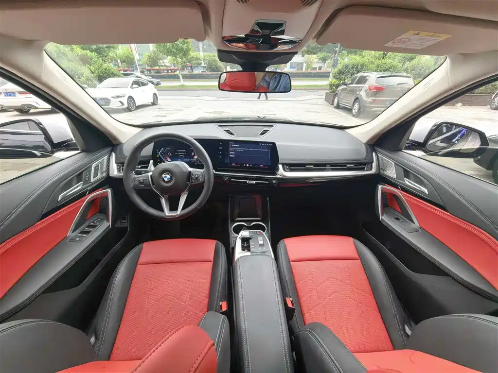 BMW BMW X1 sDrive25Li X Design Package 2023 - thumbnail 5
