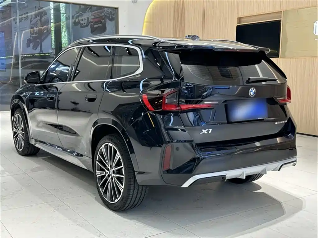 BMW BMW X1 2023 xDrive25Li M Sport Package 2023 - thumbnail 23