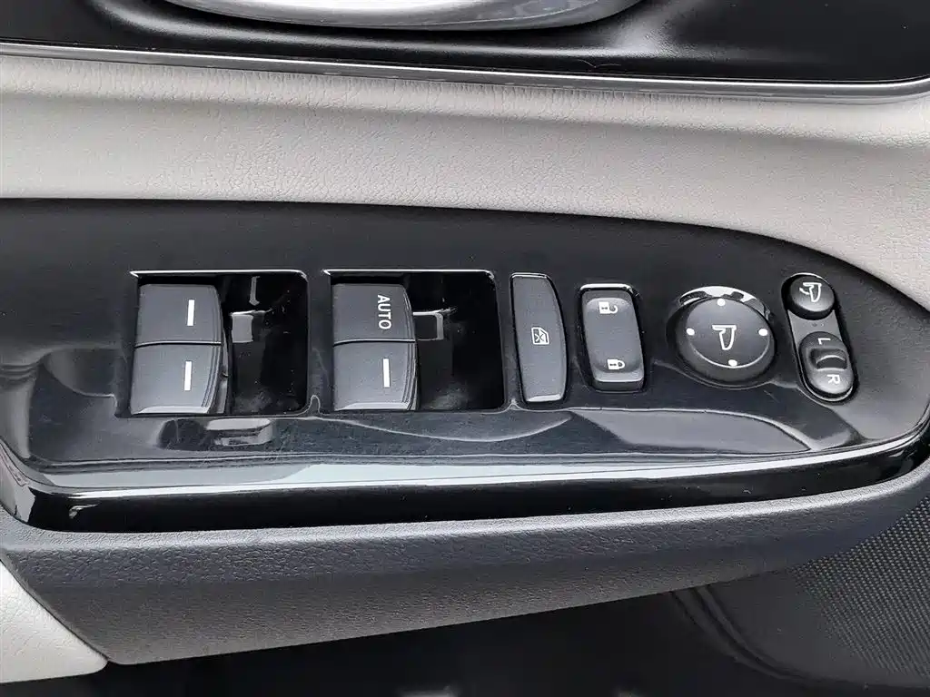 Honda Honda CR-V e:PHEV 2.0L Rui Chi Edition 2021 - thumbnail 9