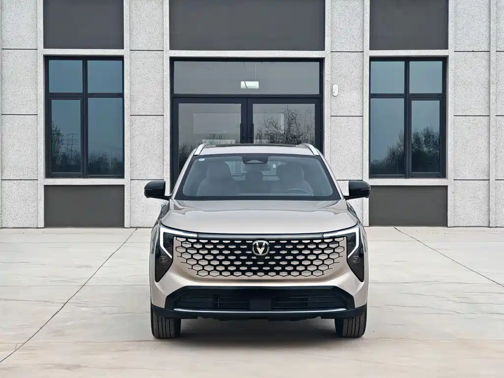Changan Changan CS55PLUS 4th Gen 1.5T New Blue Whale Tian Shu Premium 2025 - thumbnail 2