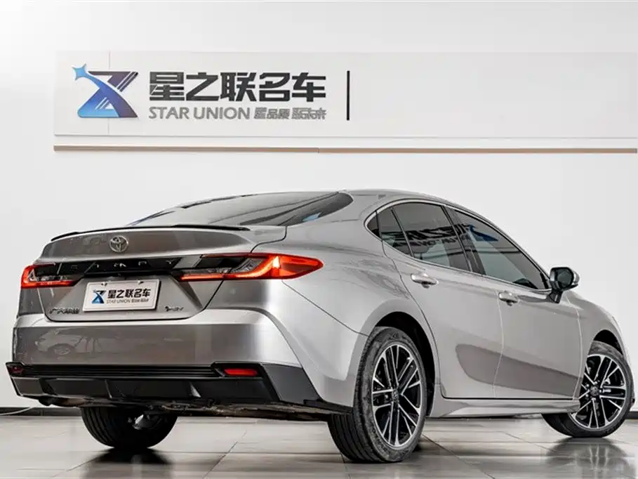 Toyota Camry 2026 Hybrid 2.0 HSE Sport Lite Edition 2025 - thumbnail 7