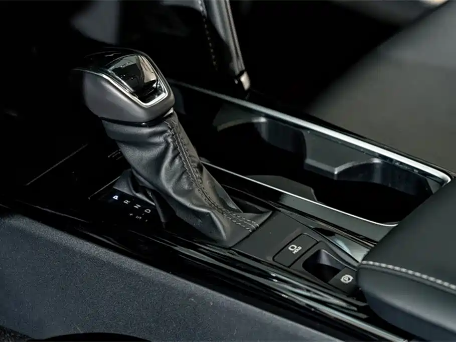 Toyota Camry 2026 Hybrid 2.0 HSE Sport Lite Edition 2025 - thumbnail 12