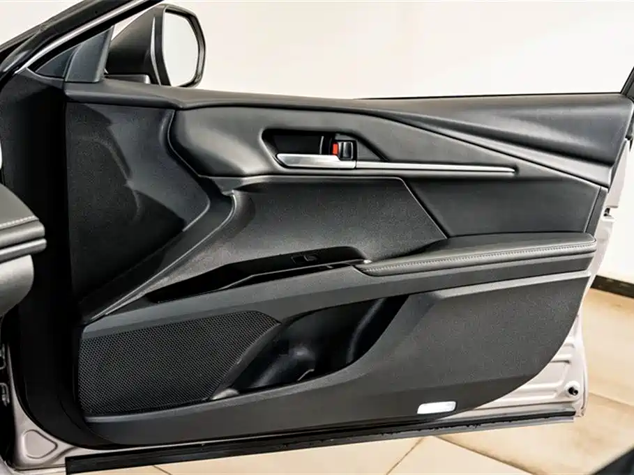 Toyota Camry 2026 Hybrid 2.0 HSE Sport Lite Edition 2025 - thumbnail 16