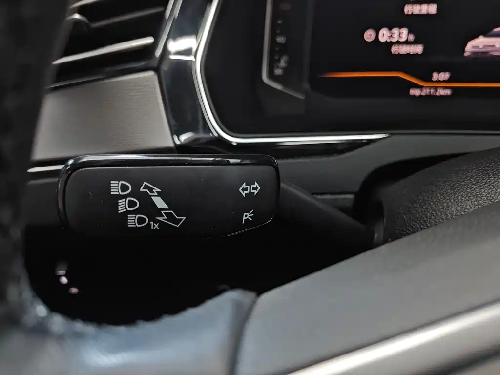 Volkswagen Magotan 2021 330TSI DSG 30th Anniversary Edition 2022 - thumbnail 17