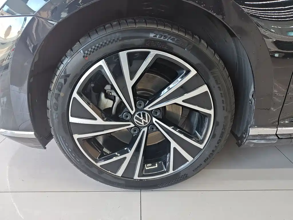 Volkswagen Magotan 2021 330TSI DSG 30th Anniversary Edition 2022 - thumbnail 26