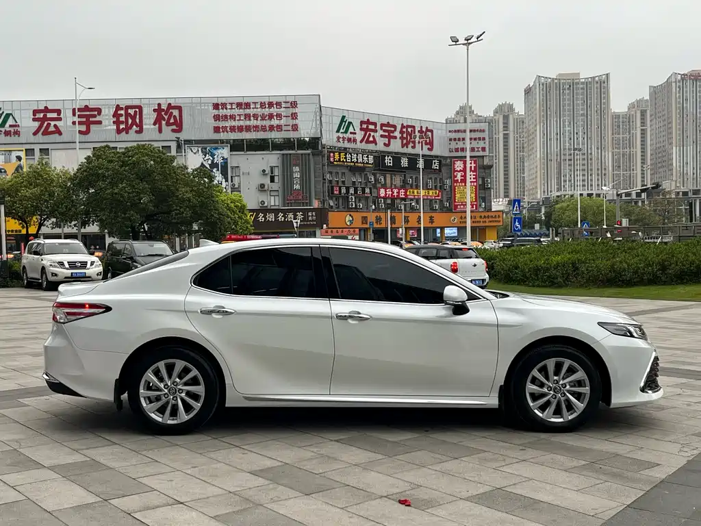 Toyota Toyota Camry 2023 2.0G Luxury Edition 2023 - thumbnail 6