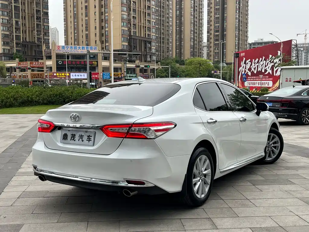 Toyota Toyota Camry 2023 2.0G Luxury Edition 2023 - thumbnail 8