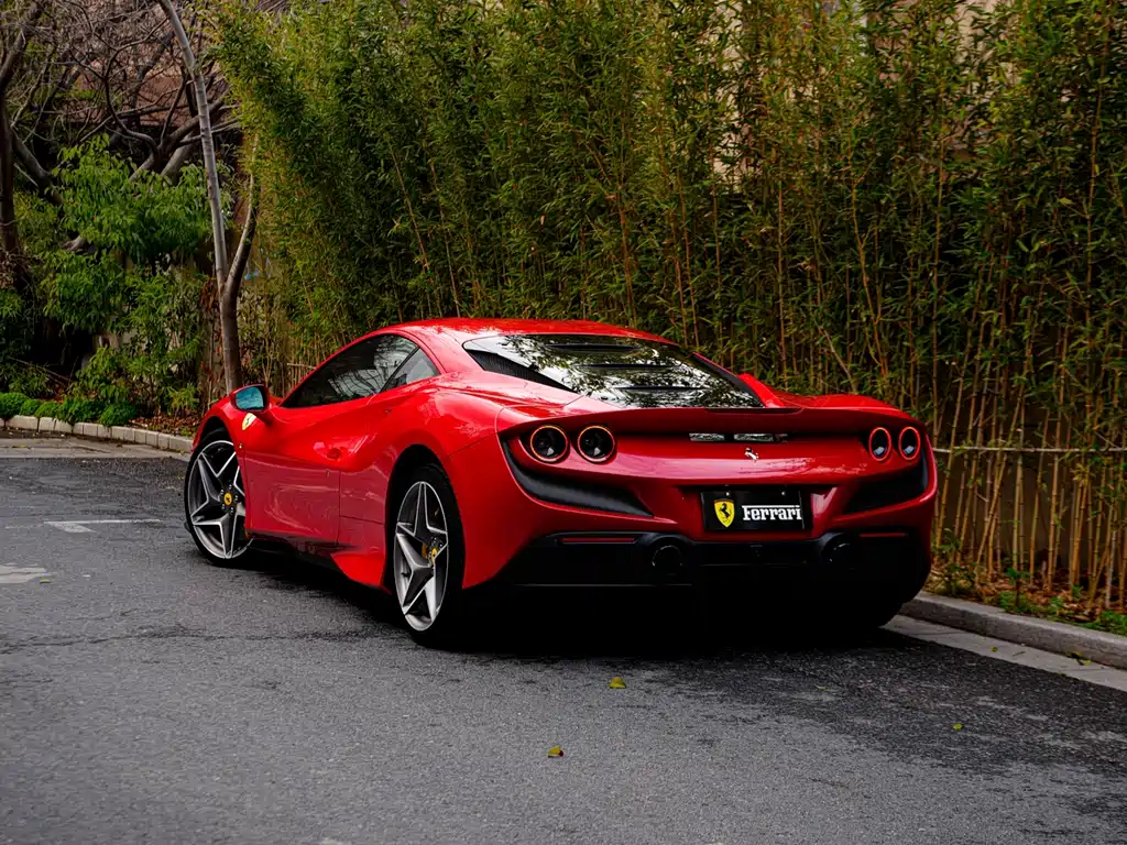 Ferrari Ferrari F8 Tributo 2021 - thumbnail 5