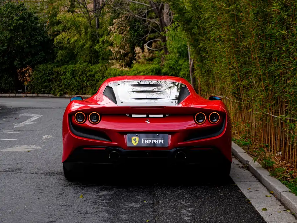 Ferrari Ferrari F8 Tributo 2021 - thumbnail 6