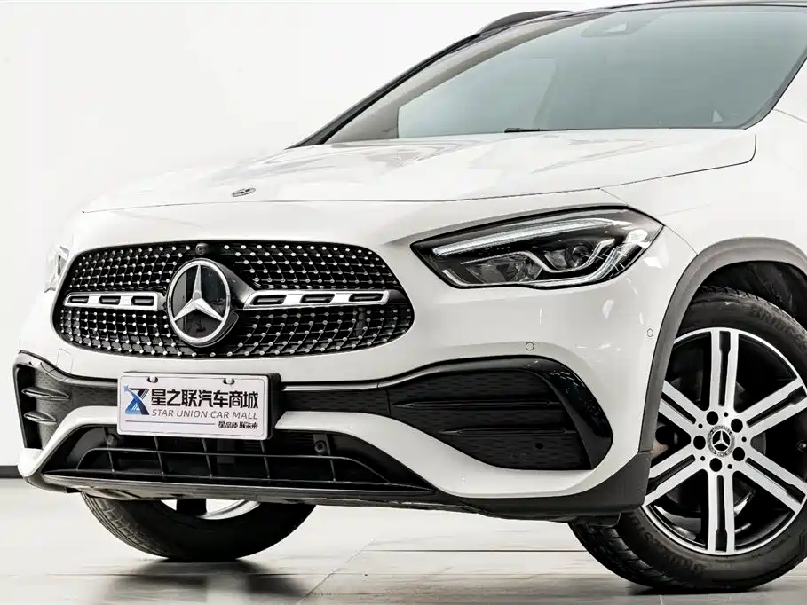 Mercedes-Benz Mercedes-Benz GLA 2022 GLA 220 4MATIC 2022 - thumbnail 2