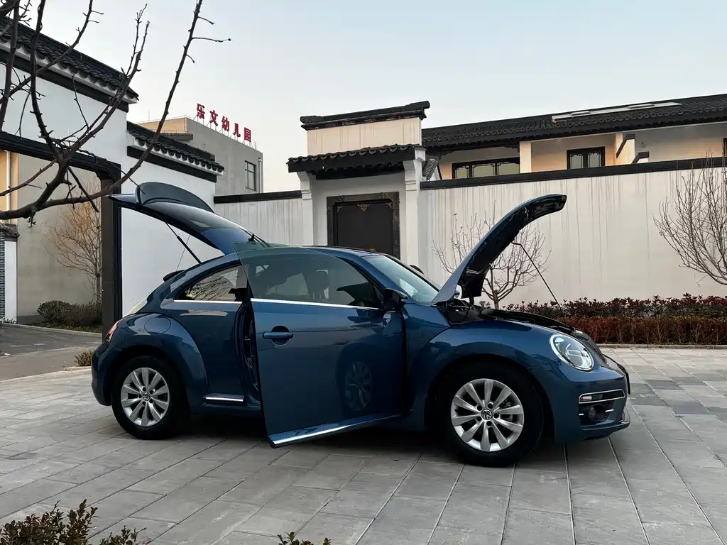 Volkswagen Volkswagen Beetle 2018 180TSI Comfortline 2019 - thumbnail 9