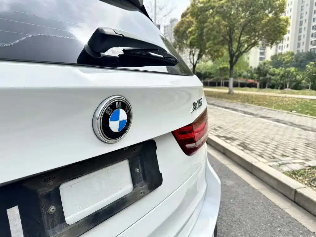BMW BMW X5 (Import) 2015 xDrive28i 2017 - thumbnail 9