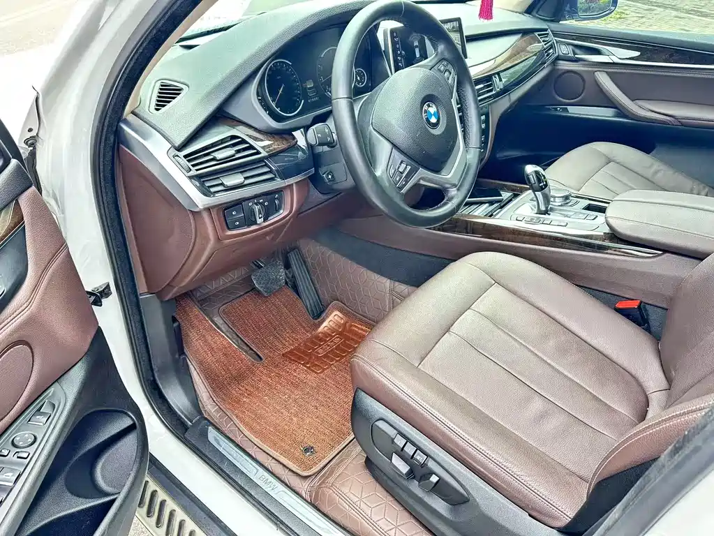 BMW BMW X5 (Import) 2015 xDrive28i 2017 - thumbnail 11