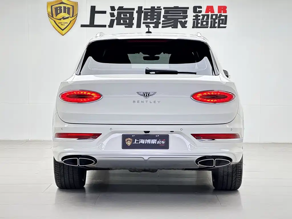 Bentley Bentley Bentayga 2023 4.0T V8 Long Wheelbase Azure Edition 2023 - thumbnail 5