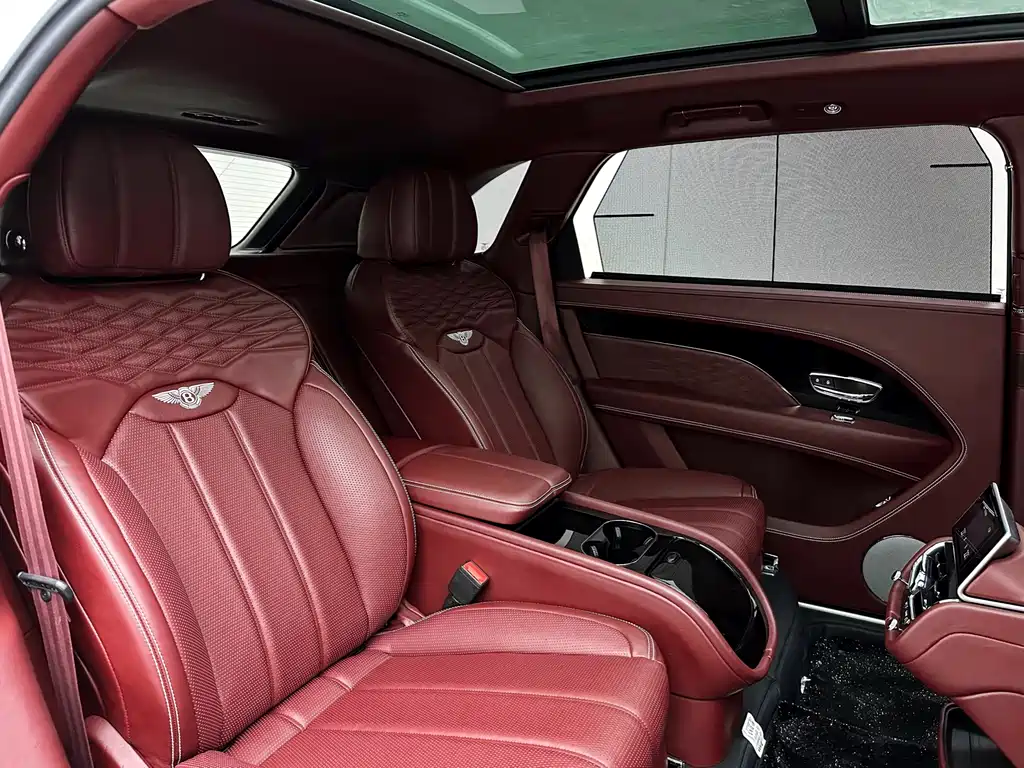 Bentley Bentley Bentayga 2023 4.0T V8 Long Wheelbase Azure Edition 2023 - thumbnail 19