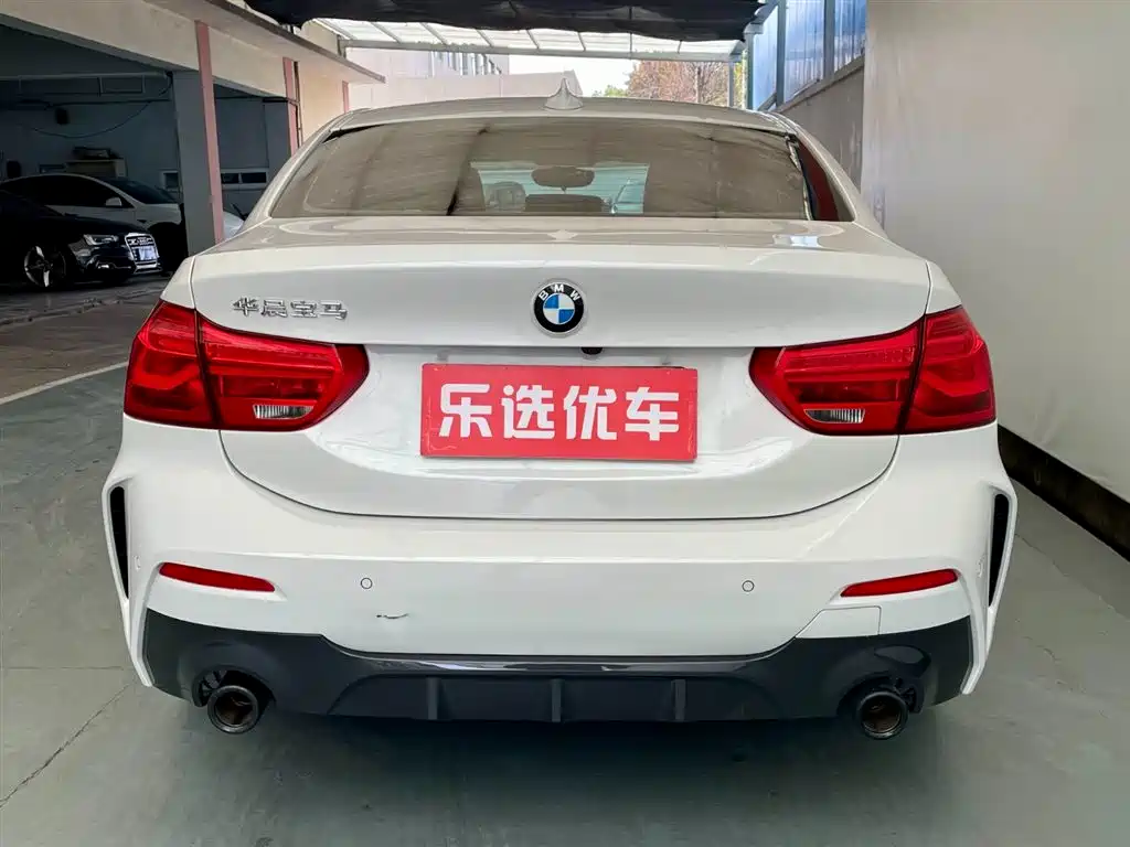 BMW BMW 1 Series 2021 120i M Sport Night Edition 2022 - thumbnail 3