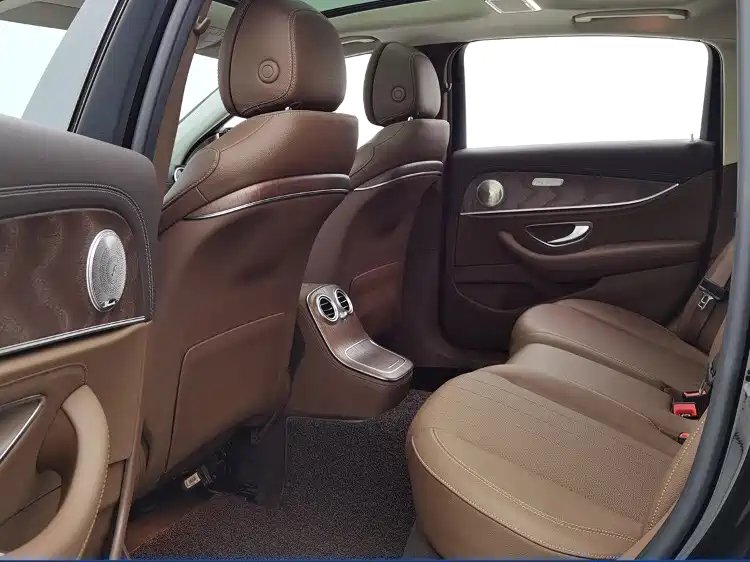 Mercedes-Benz Mercedes-Benz E-Class 2023 E 260 L 2023 - thumbnail 5