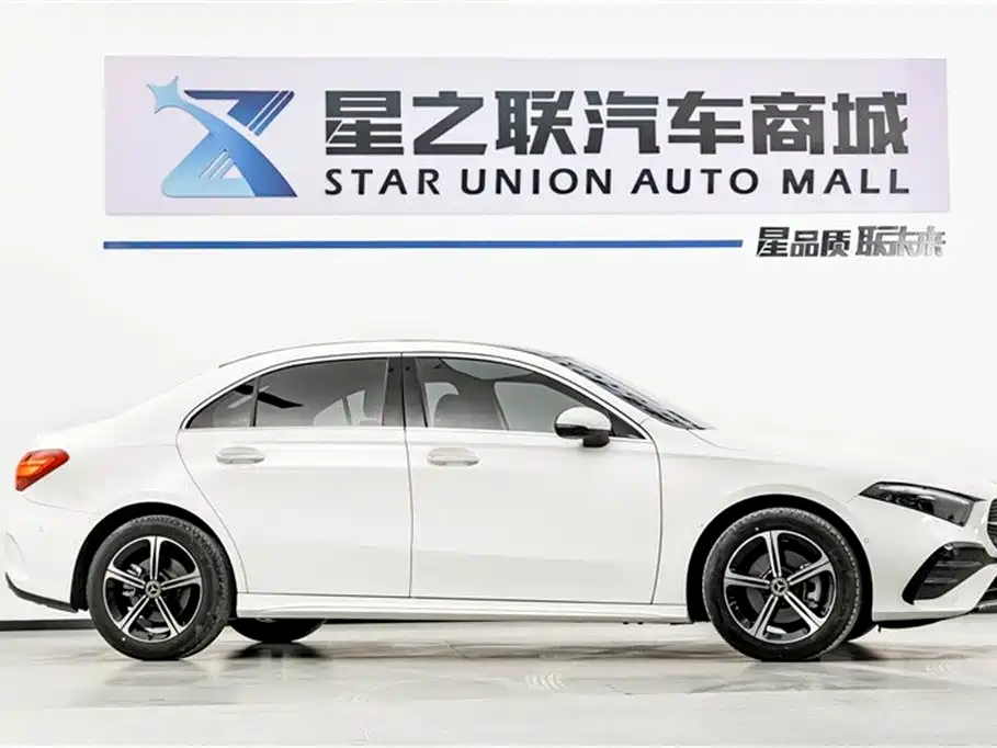 Mercedes-Benz Mercedes-Benz A-Class 2025 A 200 L Fashion Edition 2024 - thumbnail 5