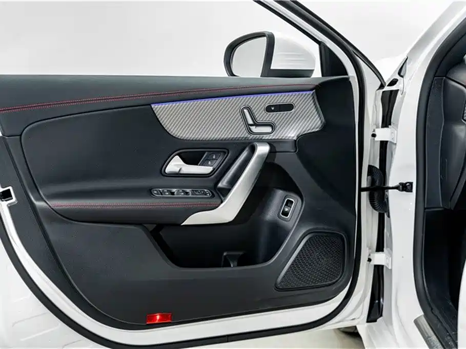 Mercedes-Benz Mercedes-Benz A-Class 2025 A 200 L Fashion Edition 2024 - thumbnail 16