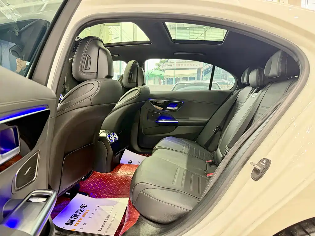 Mercedes-Benz Mercedes-Benz C-Class 2023 C 260 L Sport Edition 2023 - thumbnail 10