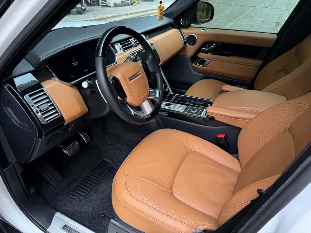 Land Rover Range Rover 2022 3.0L L6 400PS Autobiography LWB 2022 - thumbnail 8