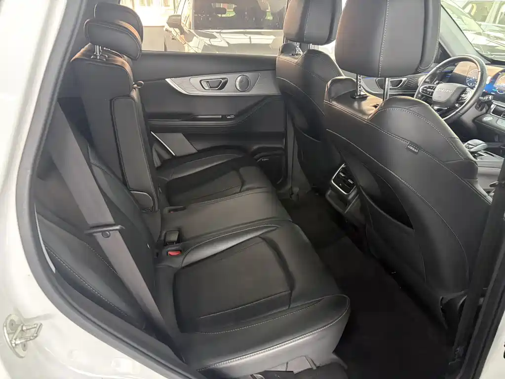 Chery Chery Tiggo 8 Pro 2022 290T FWD Deep Space Edition 5-Seater 2022 - thumbnail 5