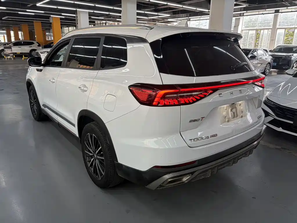 Chery Chery Tiggo 8 Pro 2022 290T FWD Deep Space Edition 5-Seater 2022 - thumbnail 10