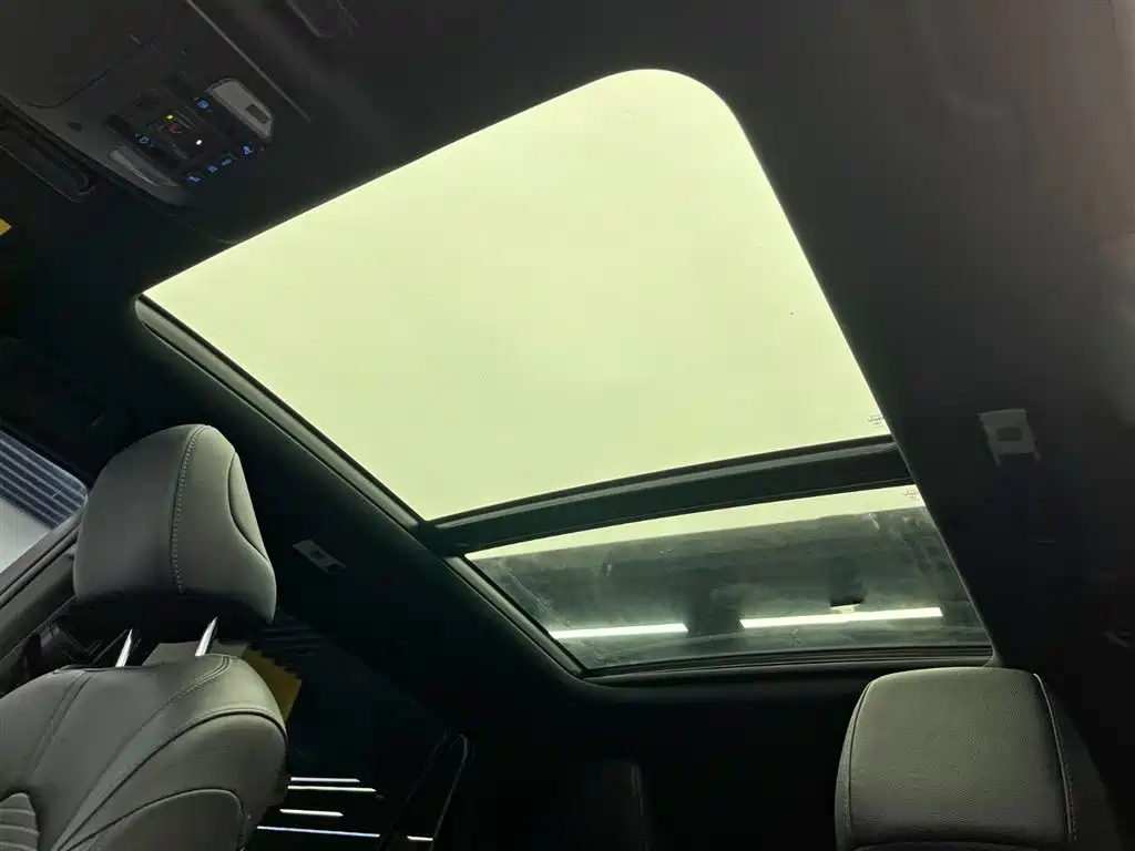 Toyota Toyota Crown Kluger 2022 2.5L HEV AWD Premium Edition 2022 - thumbnail 20
