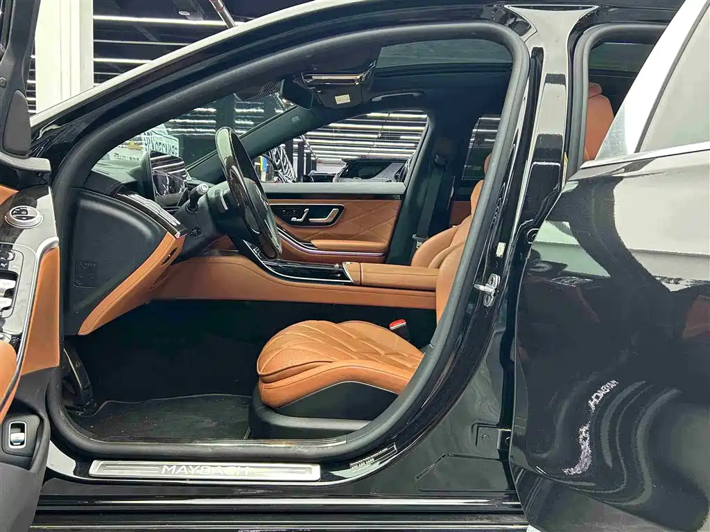 Mercedes-Benz Maybach S-Class 2021 S 480 4MATIC 2021 - thumbnail 6