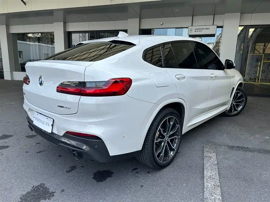 BMW BMW X4 2021 xDrive 25i M Sport Night Edition 2021 - thumbnail 3
