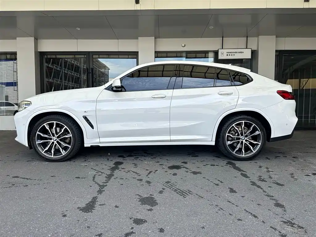 BMW BMW X4 2021 xDrive 25i M Sport Night Edition 2021 - thumbnail 12