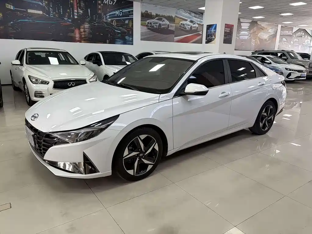 Hyundai 2022 Hyundai Elantra 1.5L CVT GLX Elite 2023