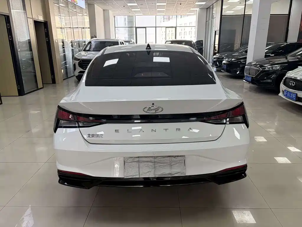 Hyundai 2022 Hyundai Elantra 1.5L CVT GLX Elite 2023 - thumbnail 5
