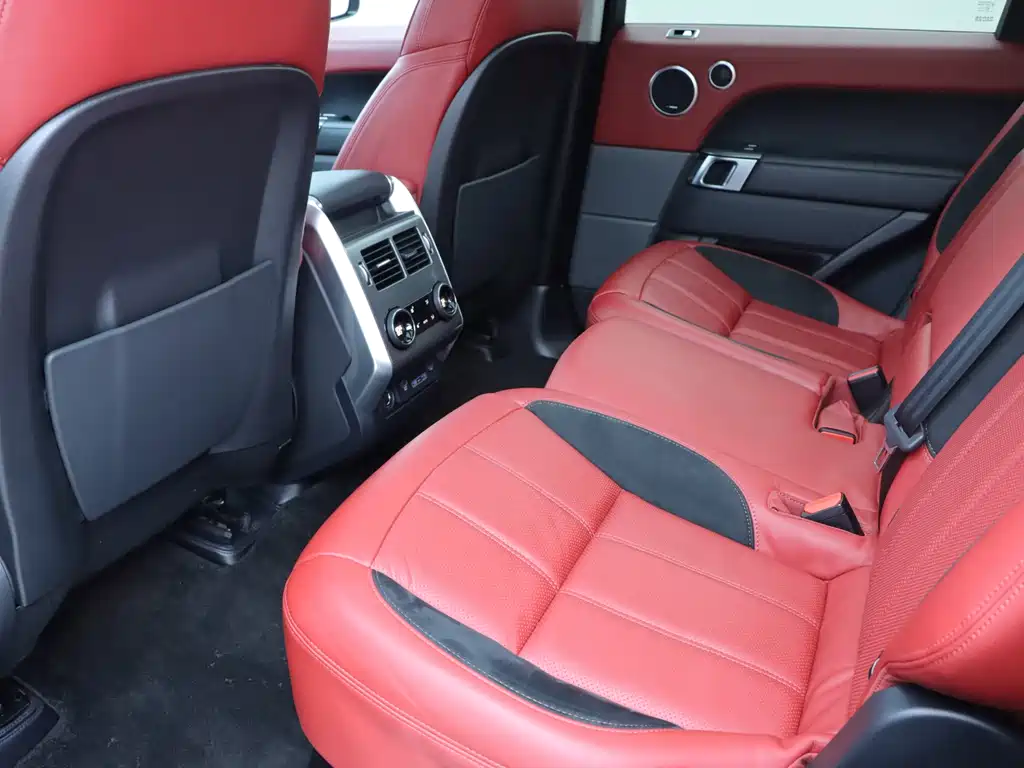 Land Rover Range Rover Sport 2022 3.0 L6 Dynamic Black Edition 2022 - thumbnail 14