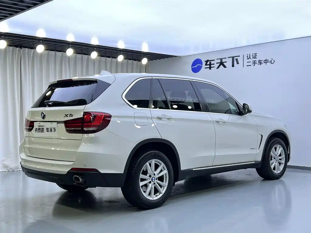 BMW BMW X5 2017 xDrive35i Middle East Edition 2017 - thumbnail 3