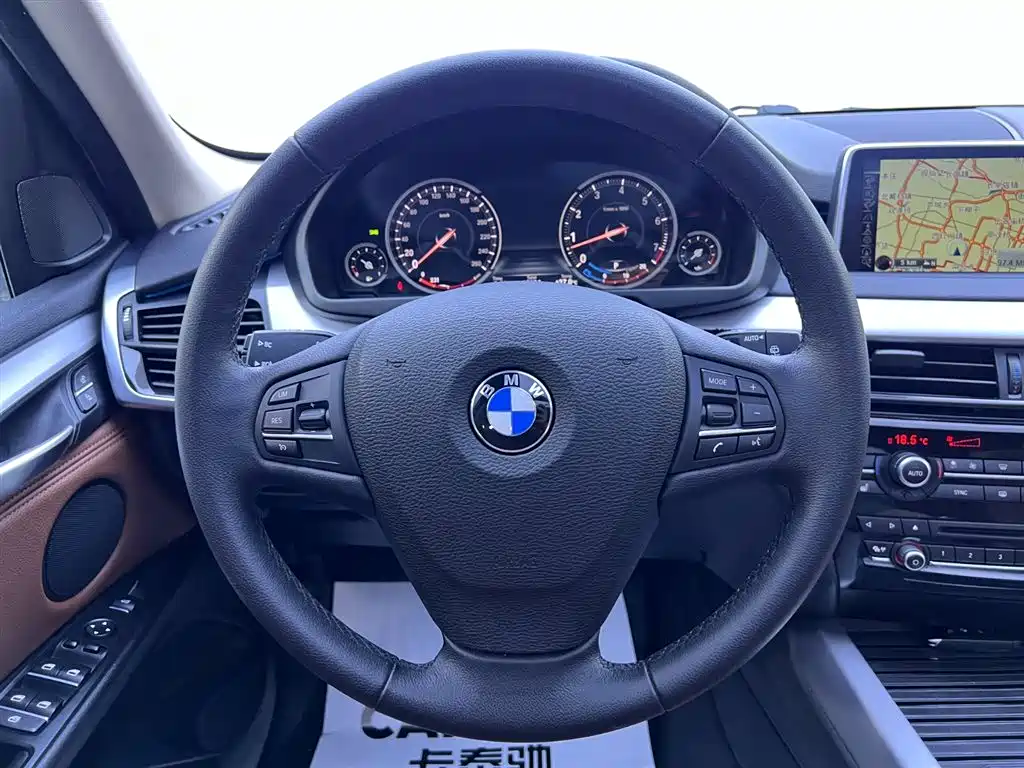 BMW BMW X5 2017 xDrive35i Middle East Edition 2017 - thumbnail 9